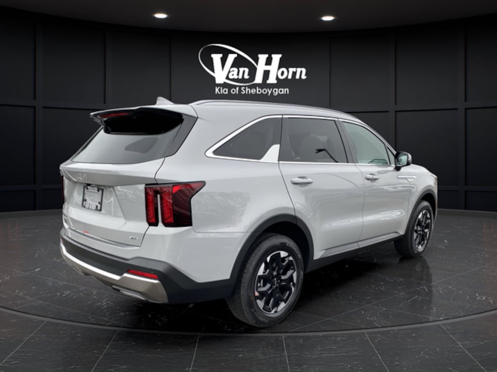 New 2026 Kia Sorento S SUV