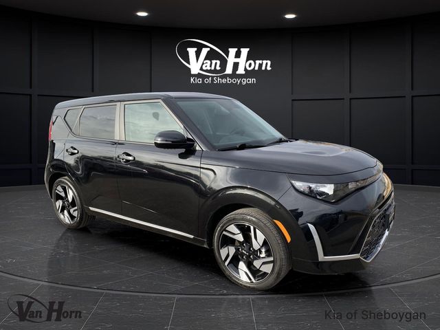 2023 Kia Soul GT-Line's photo