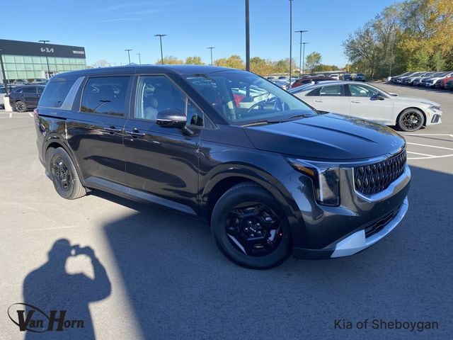 2026 Kia Carnival LXS's photo