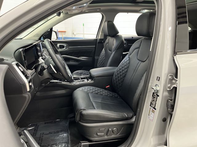 2023 Kia Sorento SX Prestige photo 3