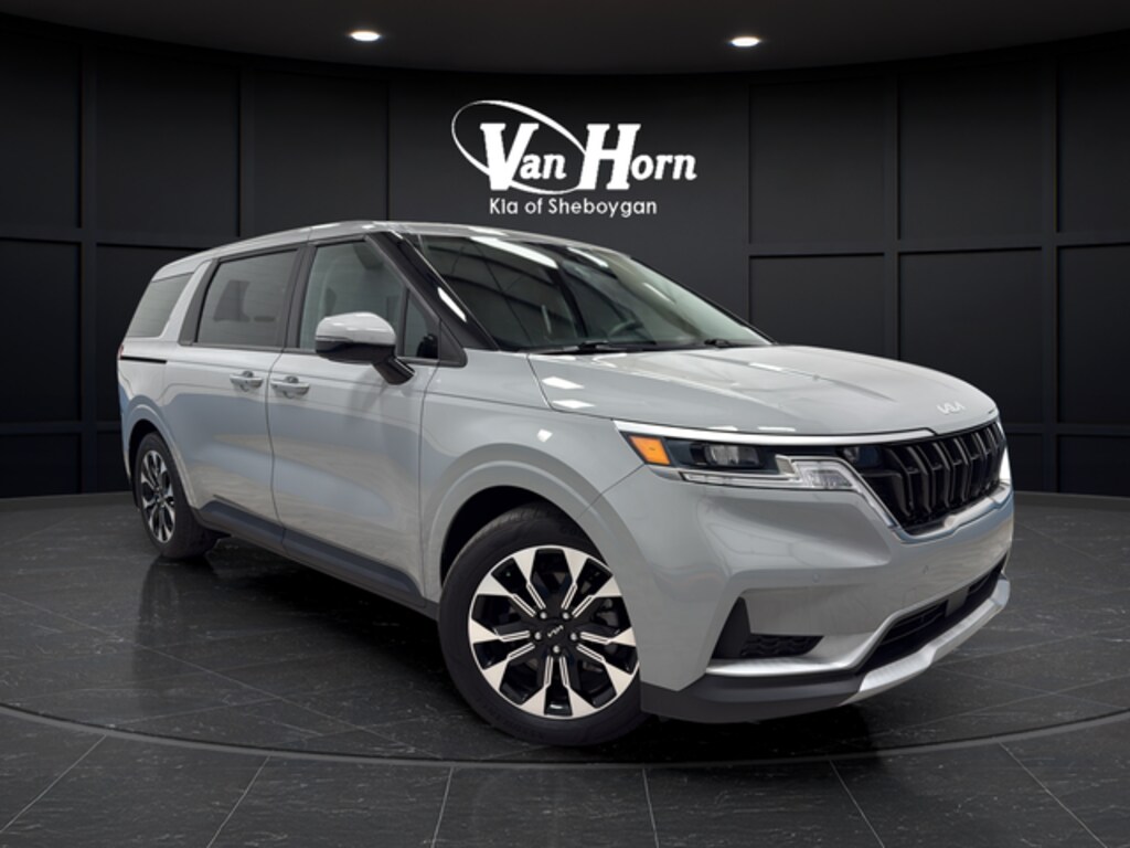 Used 2024 Kia Carnival EX Minivan/Van