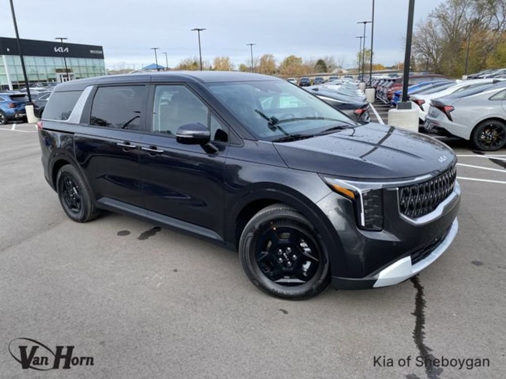 New 2026 Kia Carnival LXS Minivan/Van