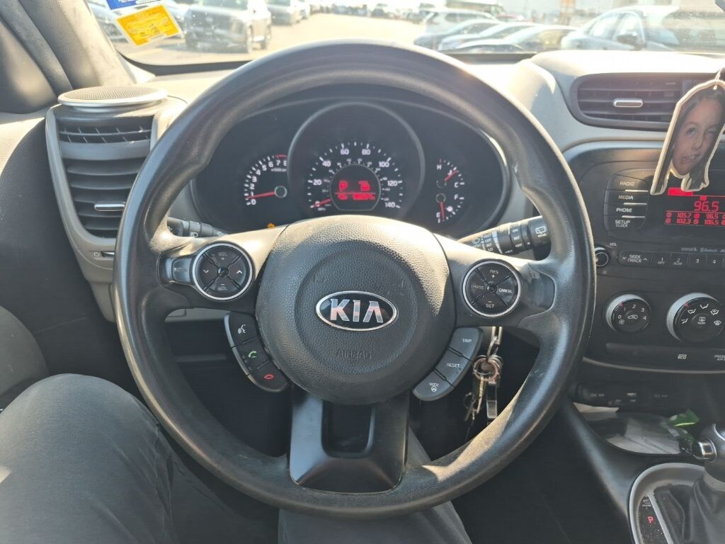 Used 2016 Kia Soul Base FWD Hatchback