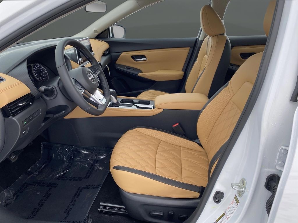 New 2025 Nissan Sentra SV Sedan