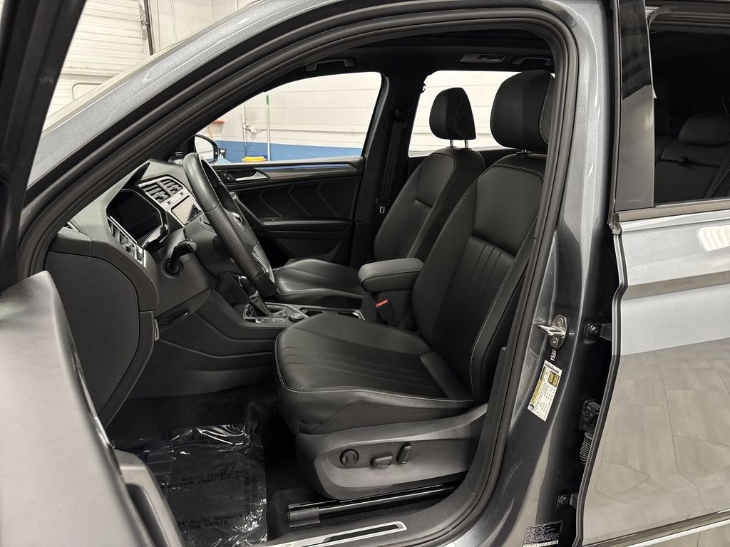 Used 2024 Volkswagen Tiguan 2.0T SE R-Line Black SUV