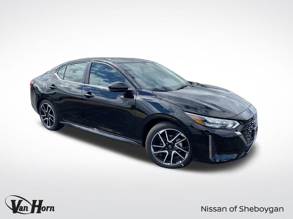 2025 Nissan Sentra SR's photo