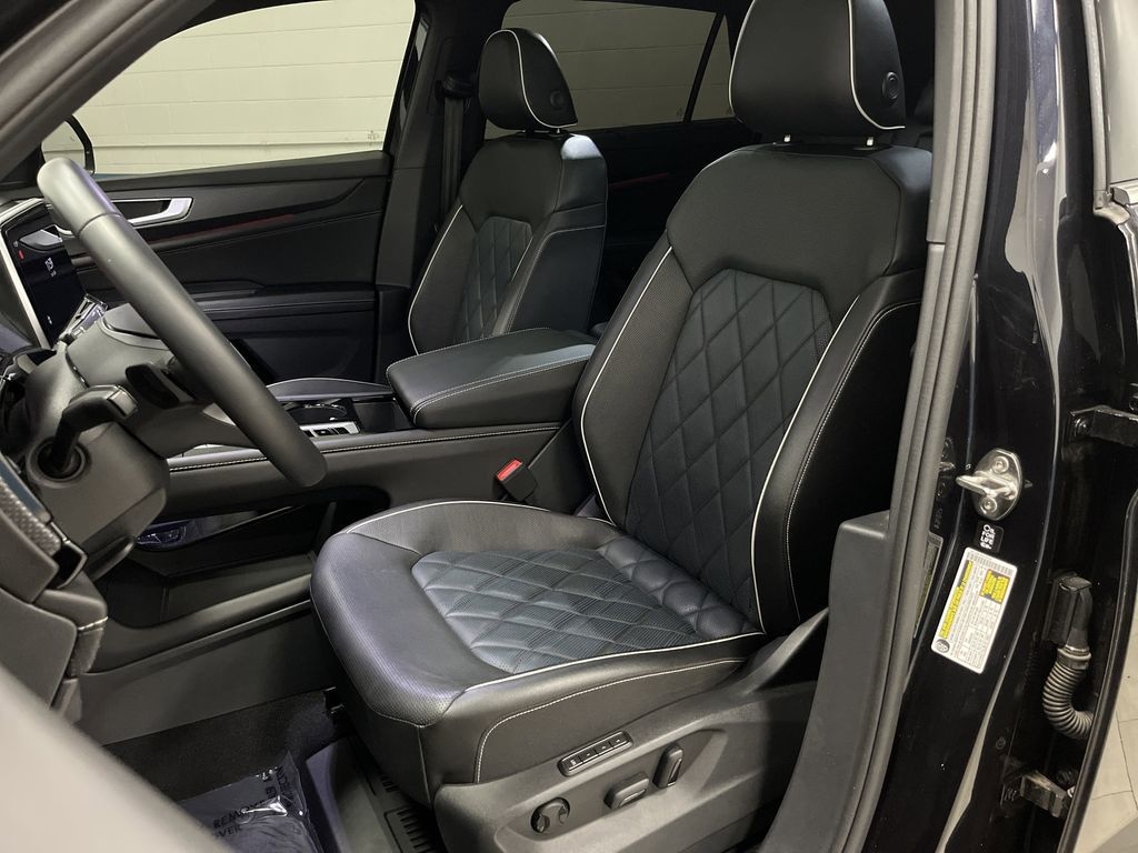 Used 2024 Volkswagen Atlas Cross Sport 2.0T SEL Premium R-Line SUV