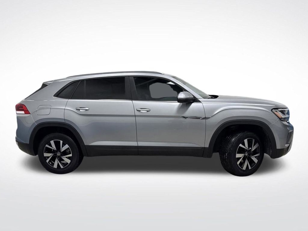 Used 2021 Volkswagen Atlas Cross Sport 2.0T SE SUV