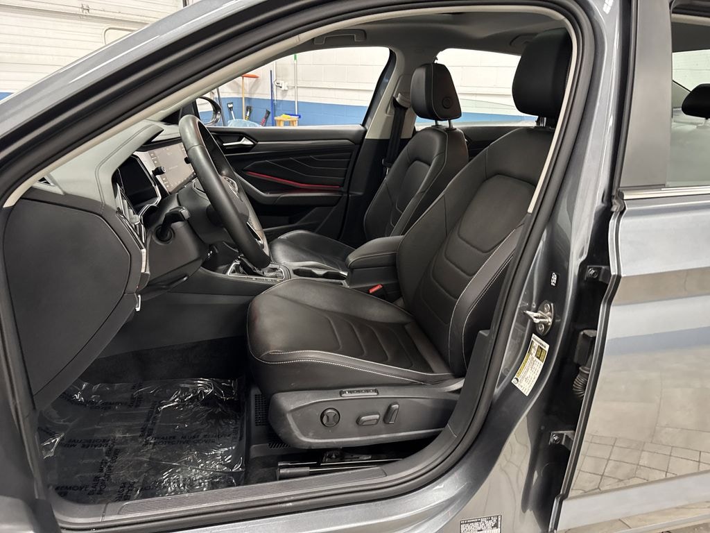 Used 2023 Volkswagen Jetta 1.5T SEL Sedan