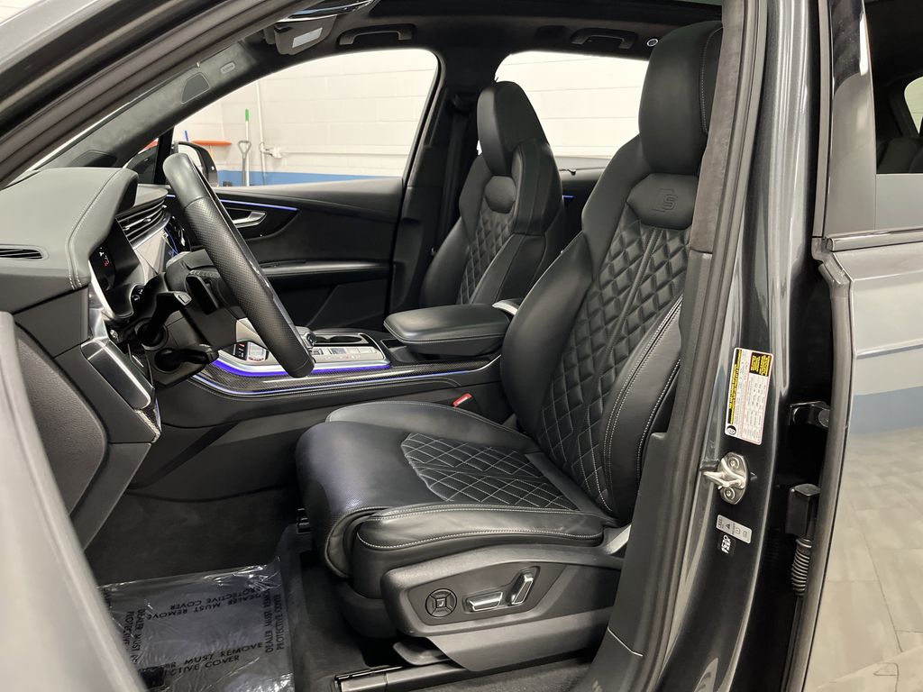 2021 Audi SQ7 Premium Plus photo 4
