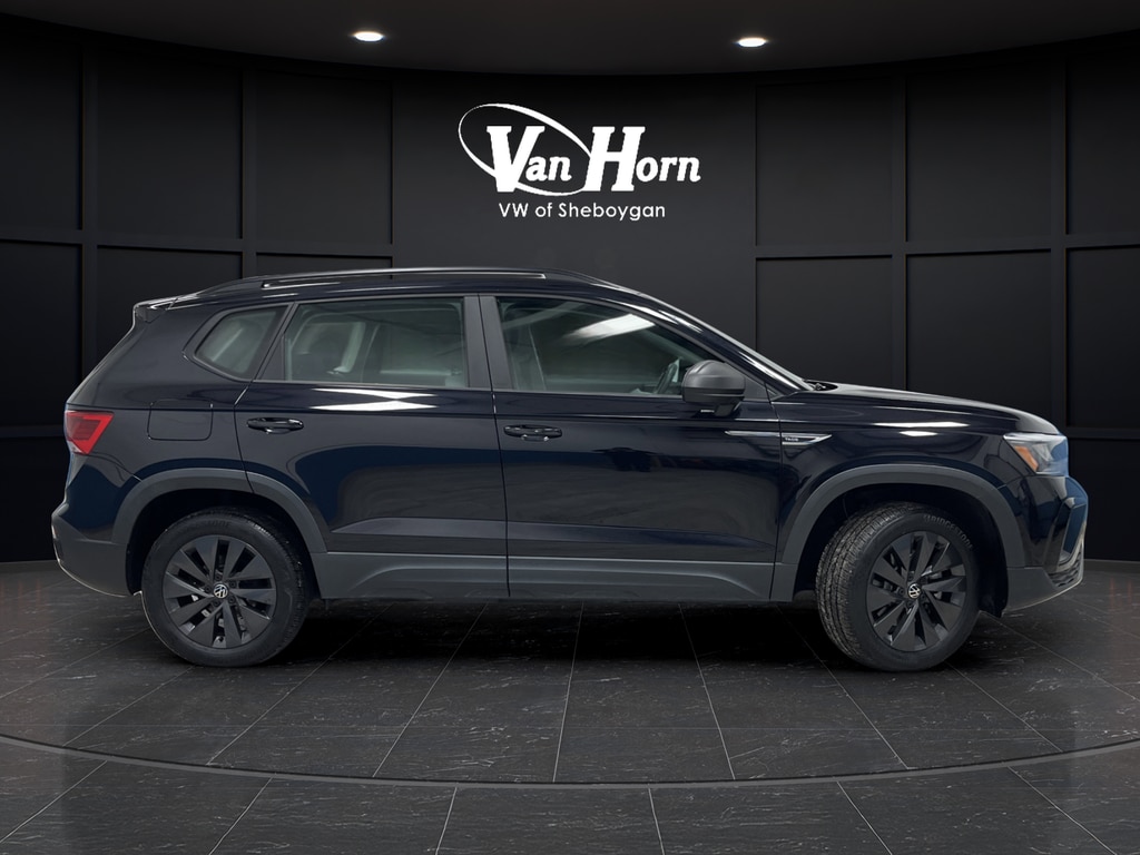 Used 2022 Volkswagen Taos 1.5T S SUV