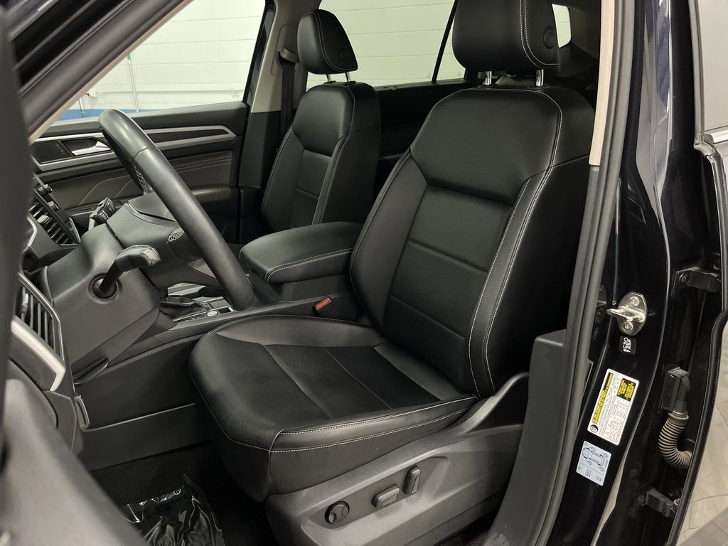 Used 2021 Volkswagen Atlas 3.6L V6 SE w/Technology SUV