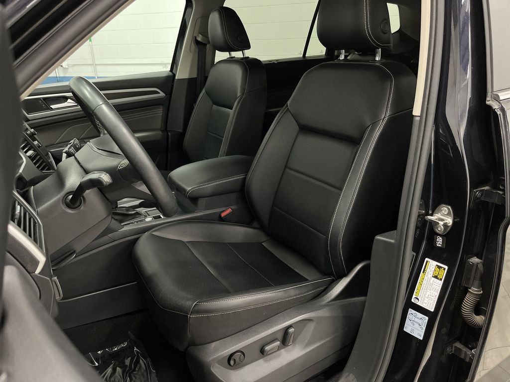 2021 Volkswagen Atlas V6 SE Technology photo 3