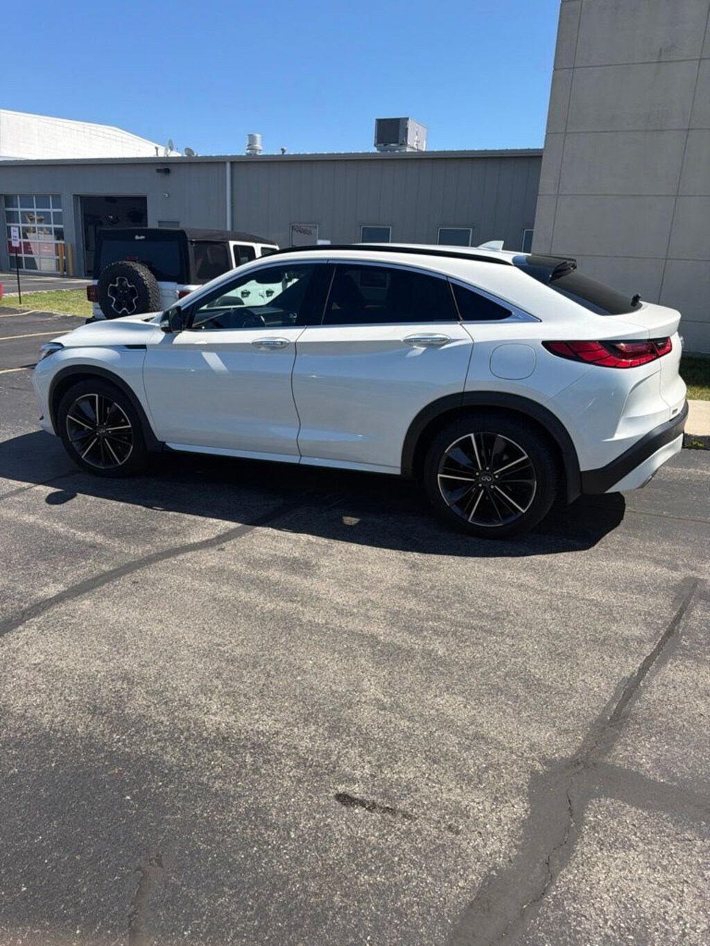 Used 2023 INFINITI QX55 ESSENTIAL SUV