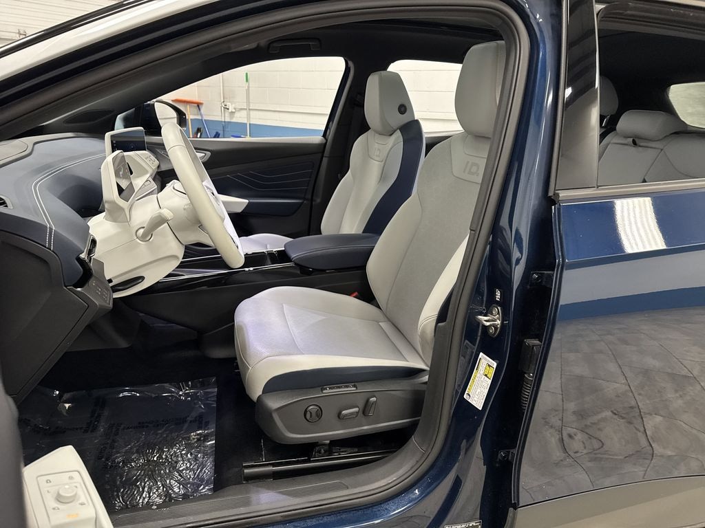 Used 2023 Volkswagen ID.4 Pro S Plus w/SK On Battery w/VW Sound SUV
