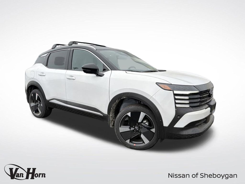 2026 Nissan KICKS SR's photo