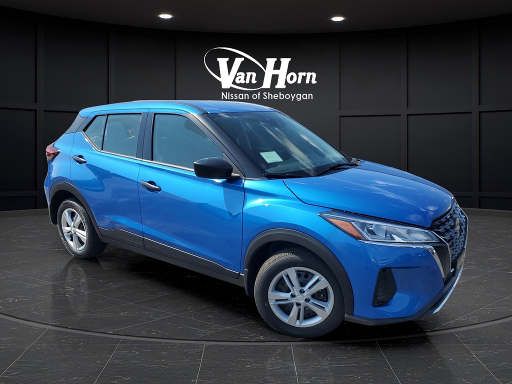 2025 Nissan KICKS PLAY