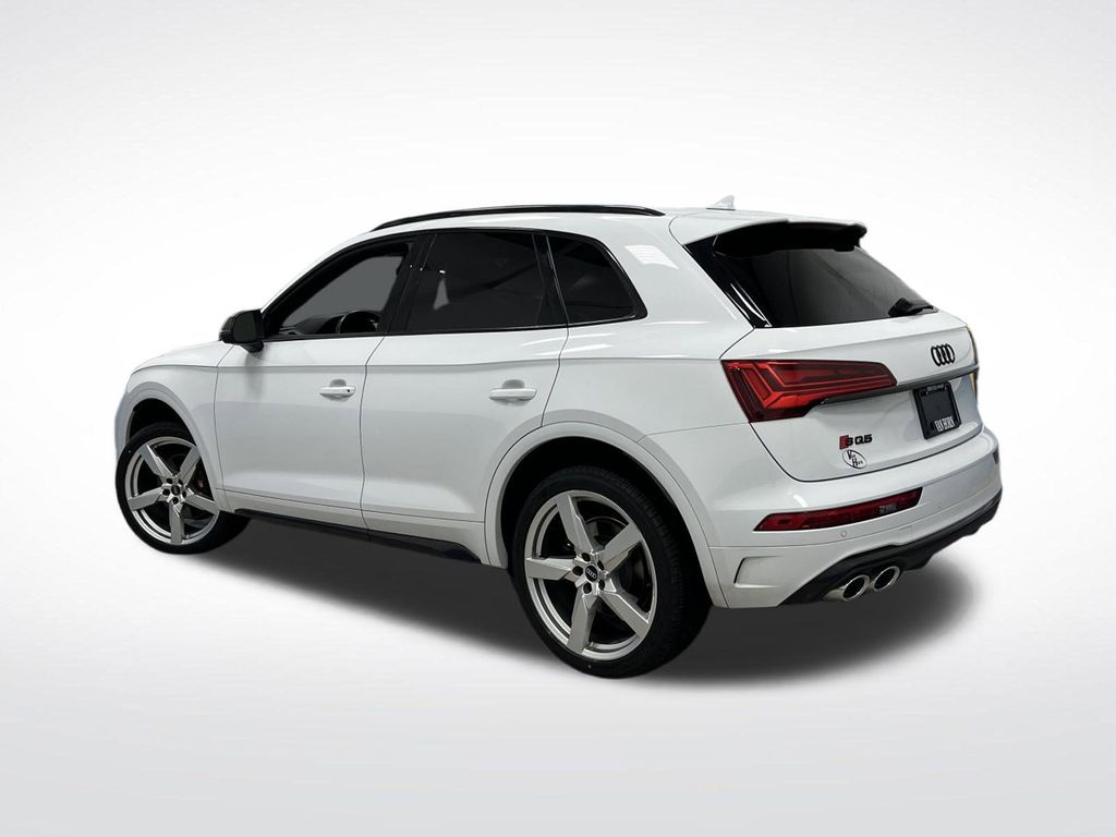 2022 Audi SQ5 Premium photo 3