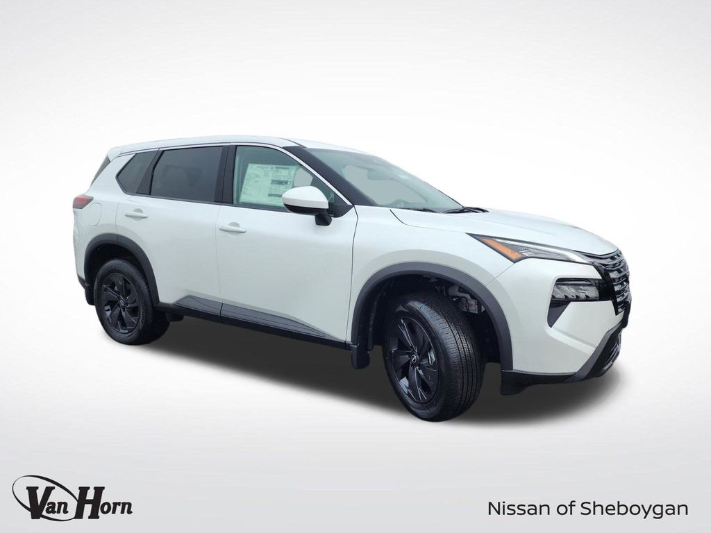 2026 Nissan Rogue SV's photo