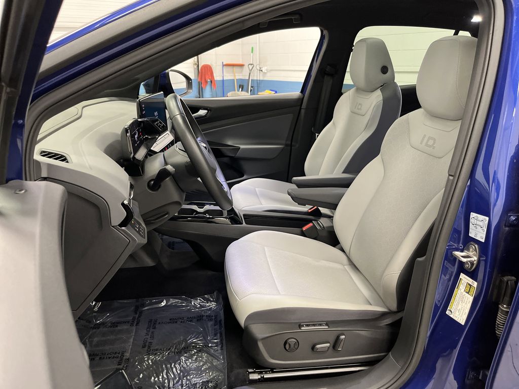 2021 Volkswagen ID.4 Pro S photo 4