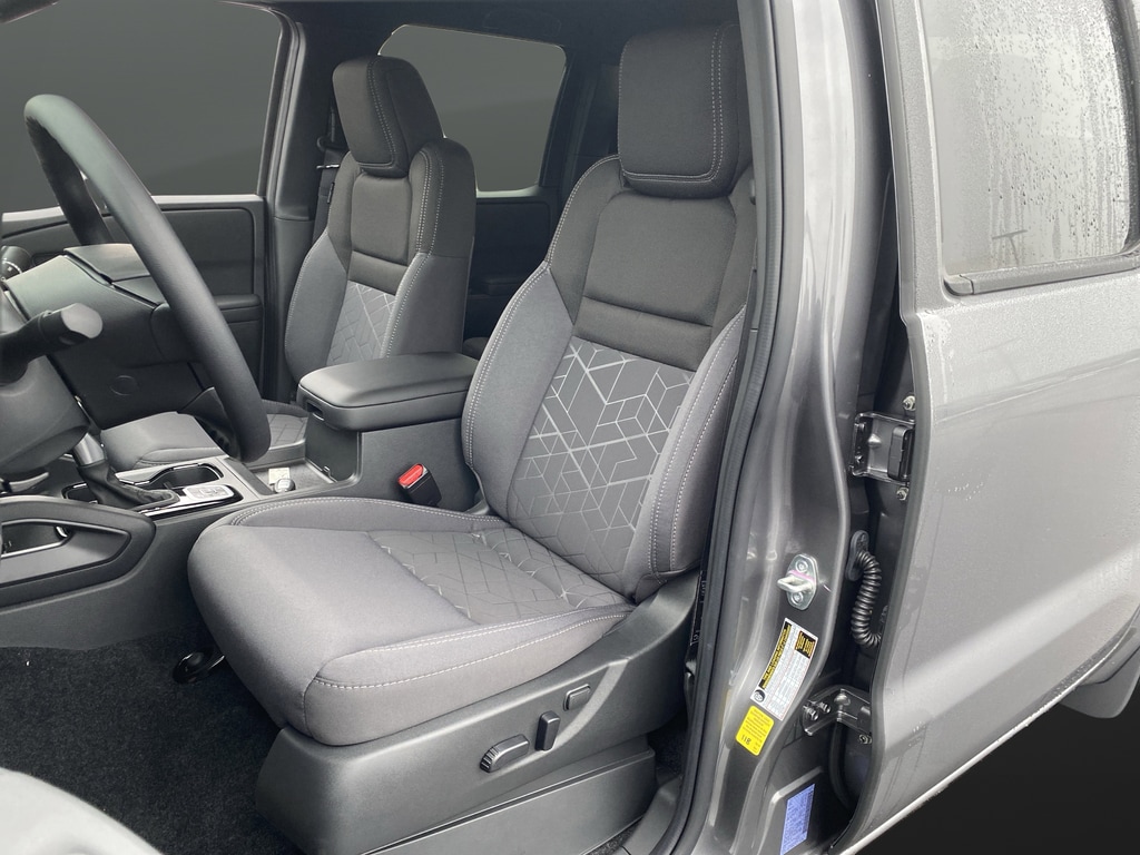 New 2026 Nissan Frontier SV Truck