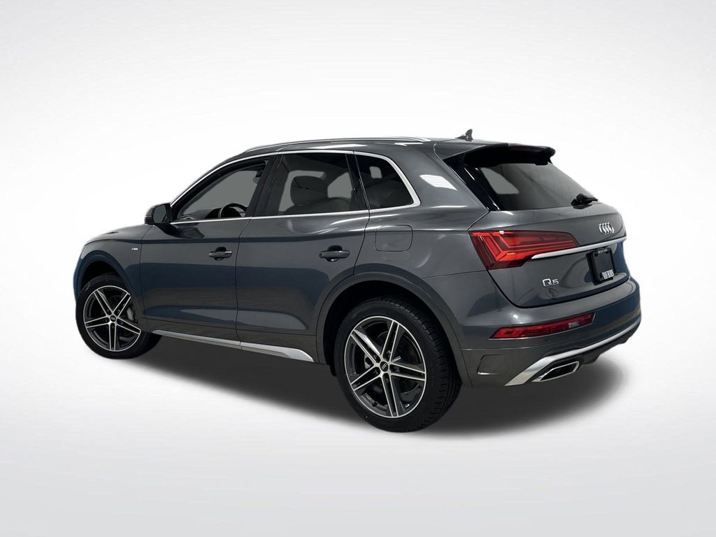 2022 Audi Q5 55 S line Premium photo 3