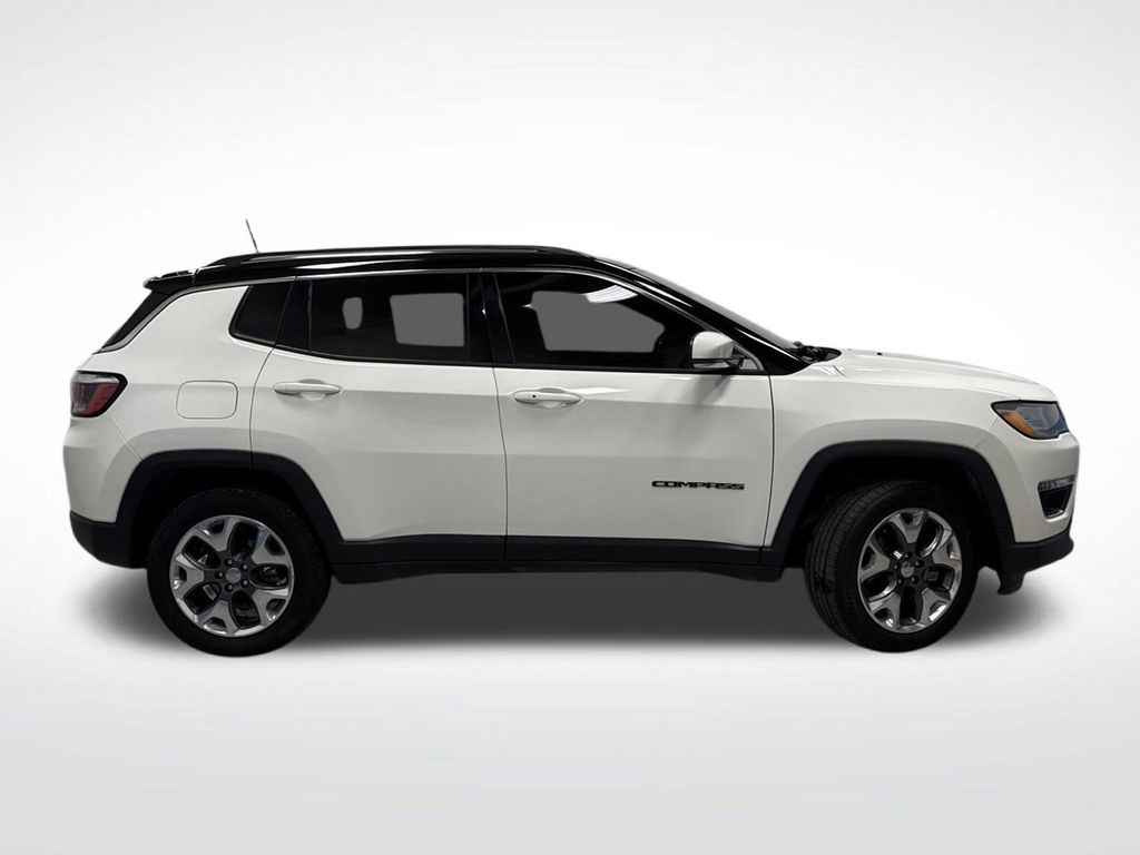 2020 Jeep Compass Limited photo 2