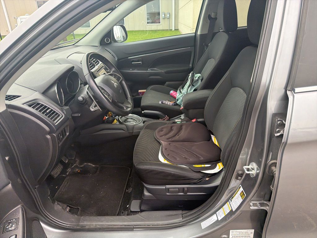2015 Mitsubishi Outlander Sport 2.0 SE AWC CVT's photo