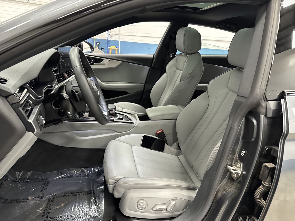 2024 Audi A5 S line Quattro Premium Plus photo 4