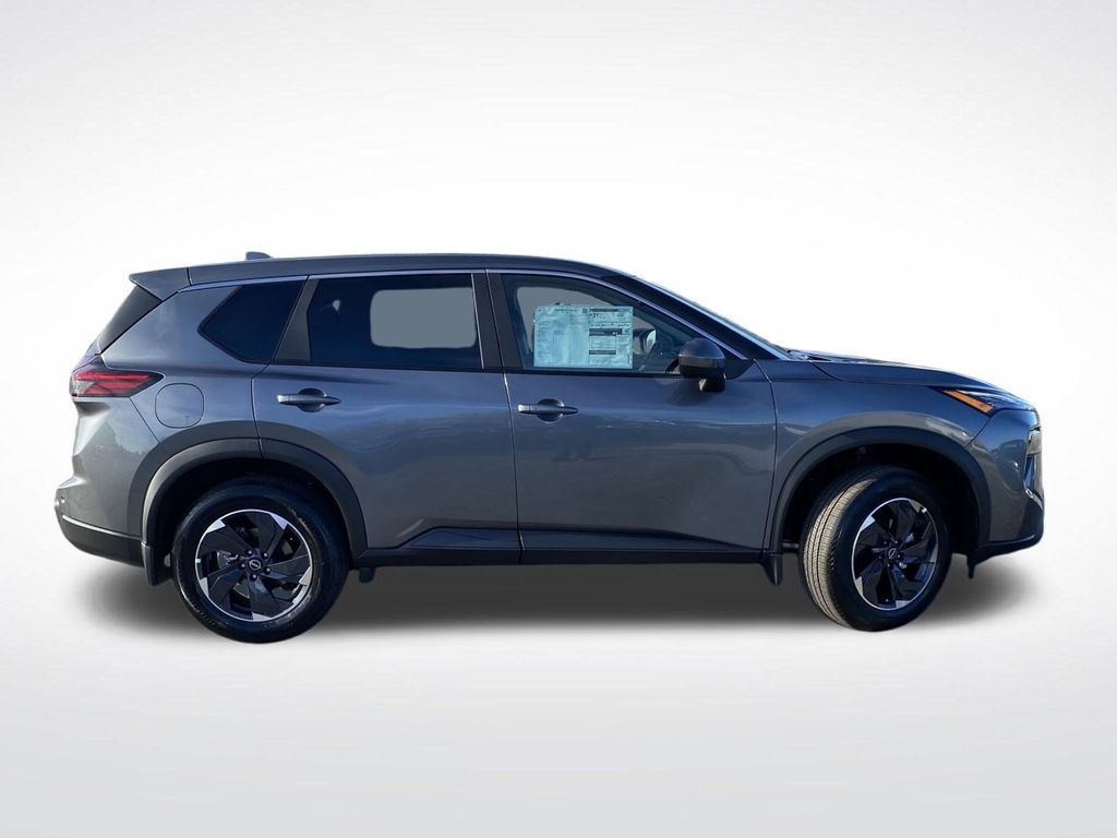 2026 Nissan Rogue SV photo 2