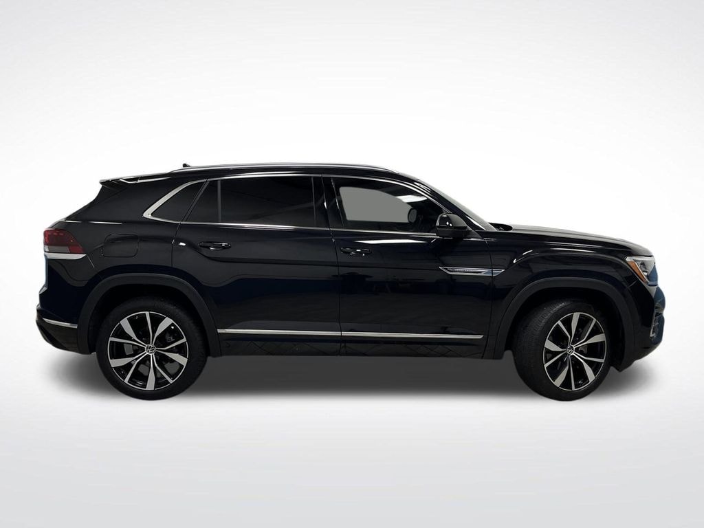 Used 2024 Volkswagen Atlas Cross Sport 2.0T SEL Premium R-Line SUV