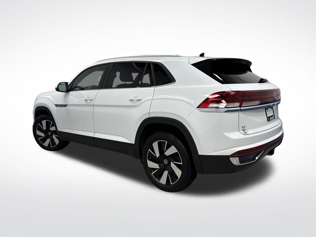 Used 2024 Volkswagen Atlas Cross Sport 2.0T SE w/Technology SUV