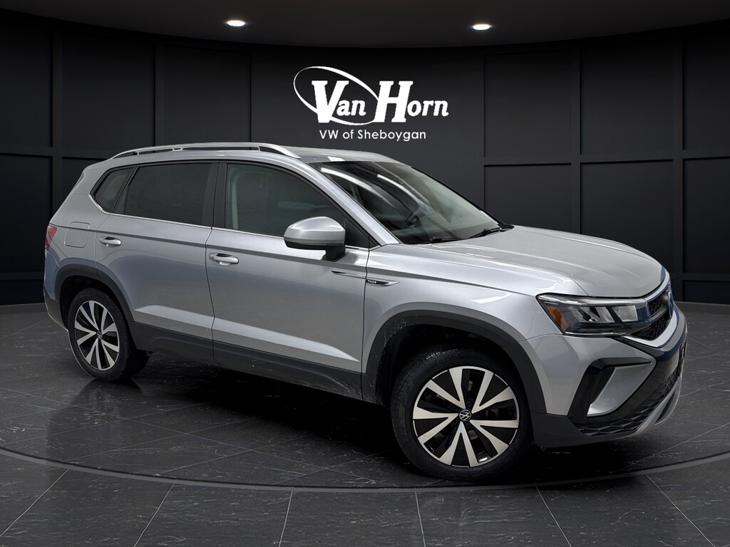 Used 2022 Volkswagen Taos 1.5T SE 4MOTION SUV