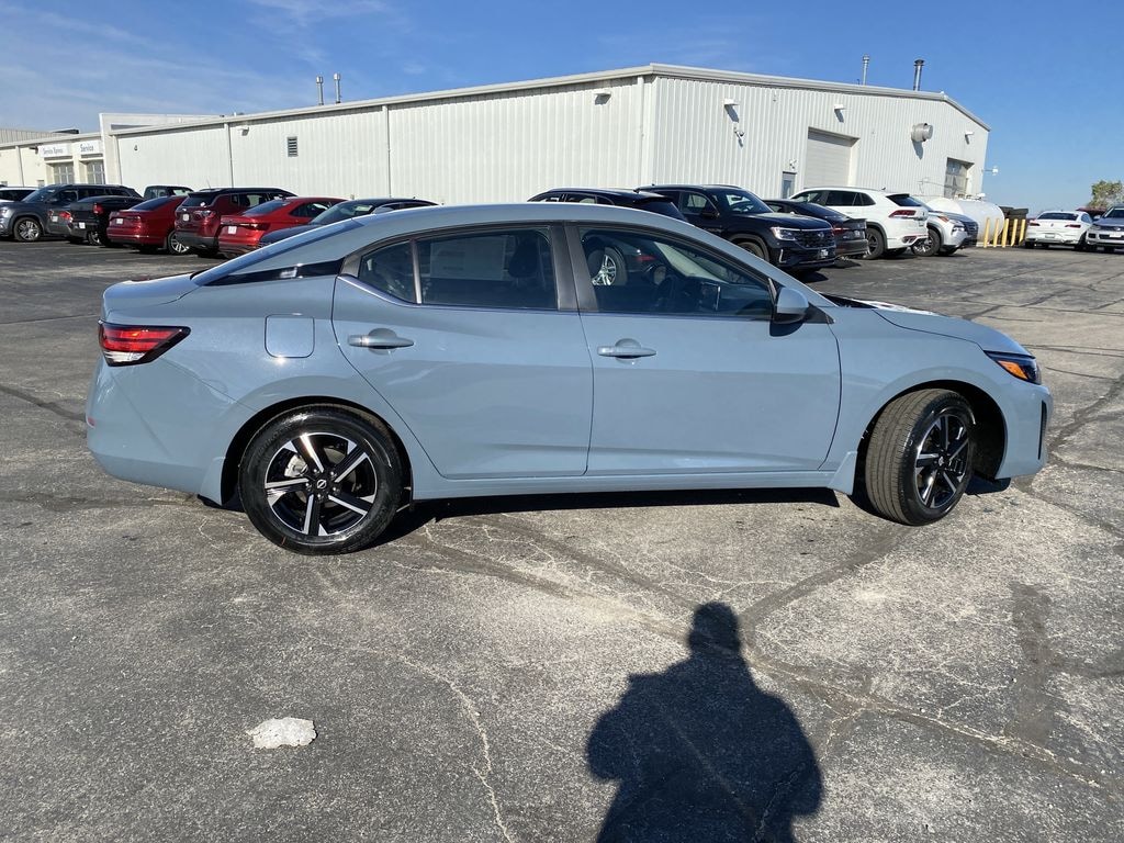 New 2025 Nissan Sentra SV Sedan