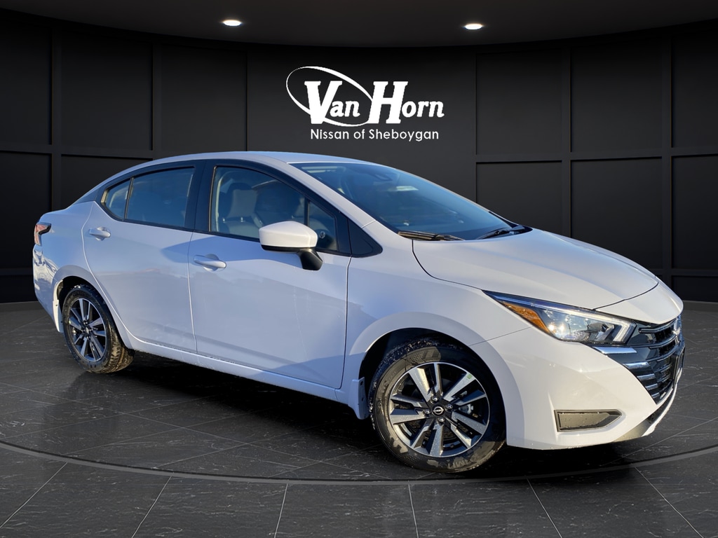 New 2025 Nissan Versa 1.6 SV Sedan