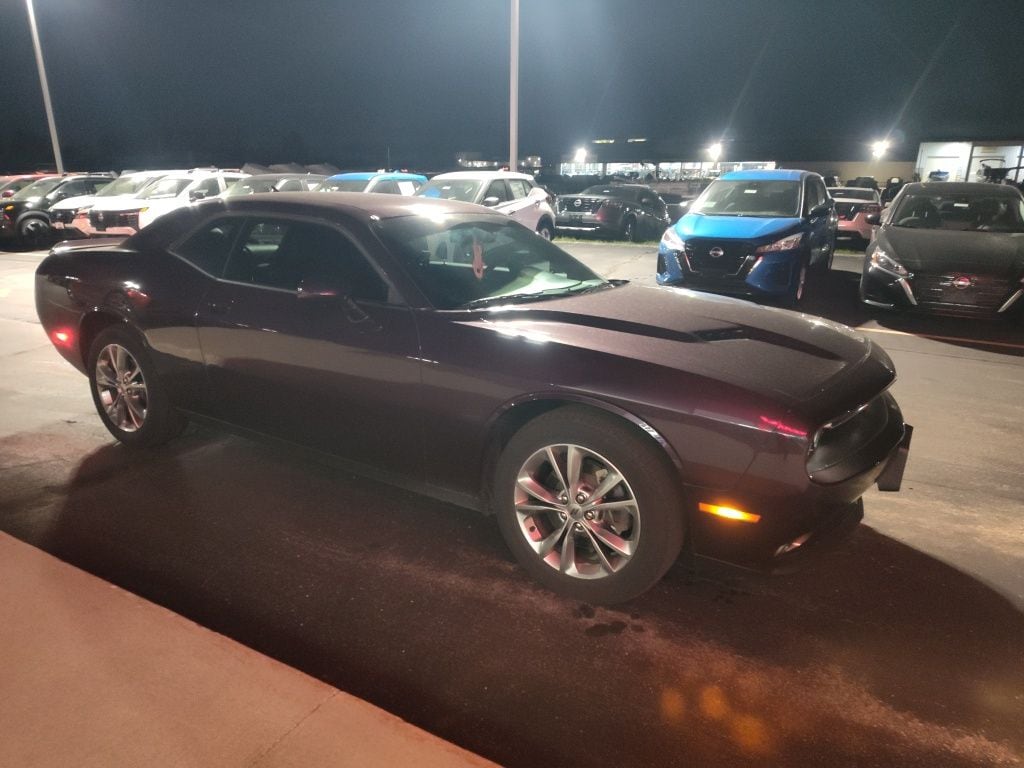 Used 2020 Dodge Challenger SXT Coupe