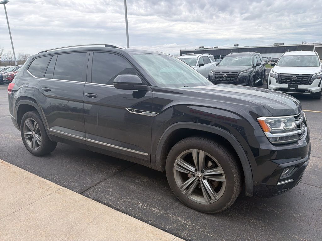 2019 Volkswagen Atlas 3.6L V6 SE w/Tech R-Li Tiptronic 4MOTION's photo