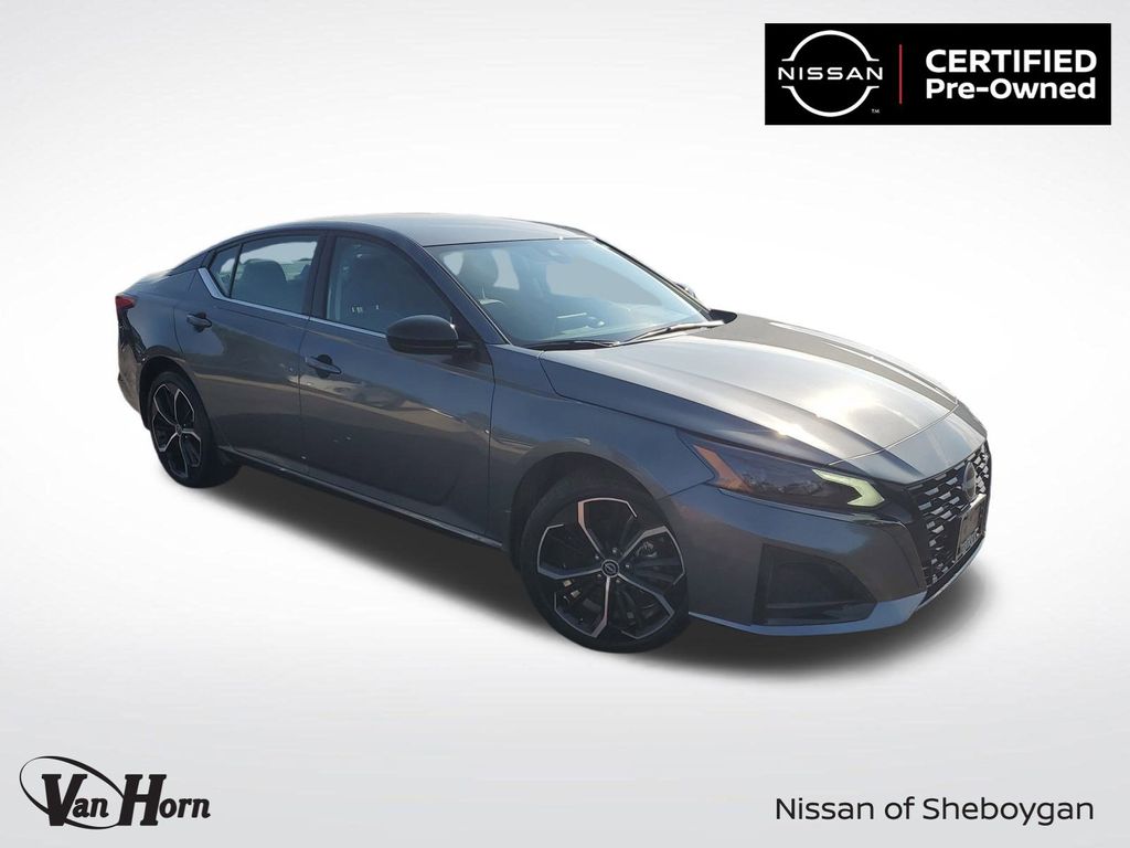 2025 Nissan Altima