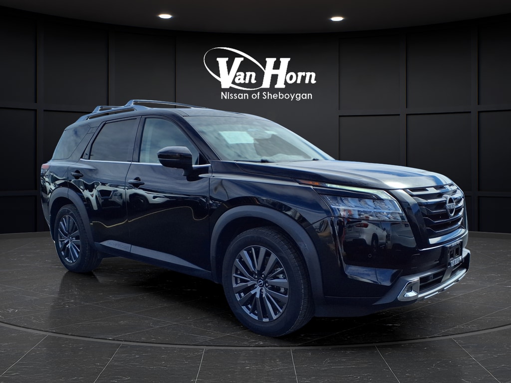 Used 2022 Nissan Pathfinder SL SUV