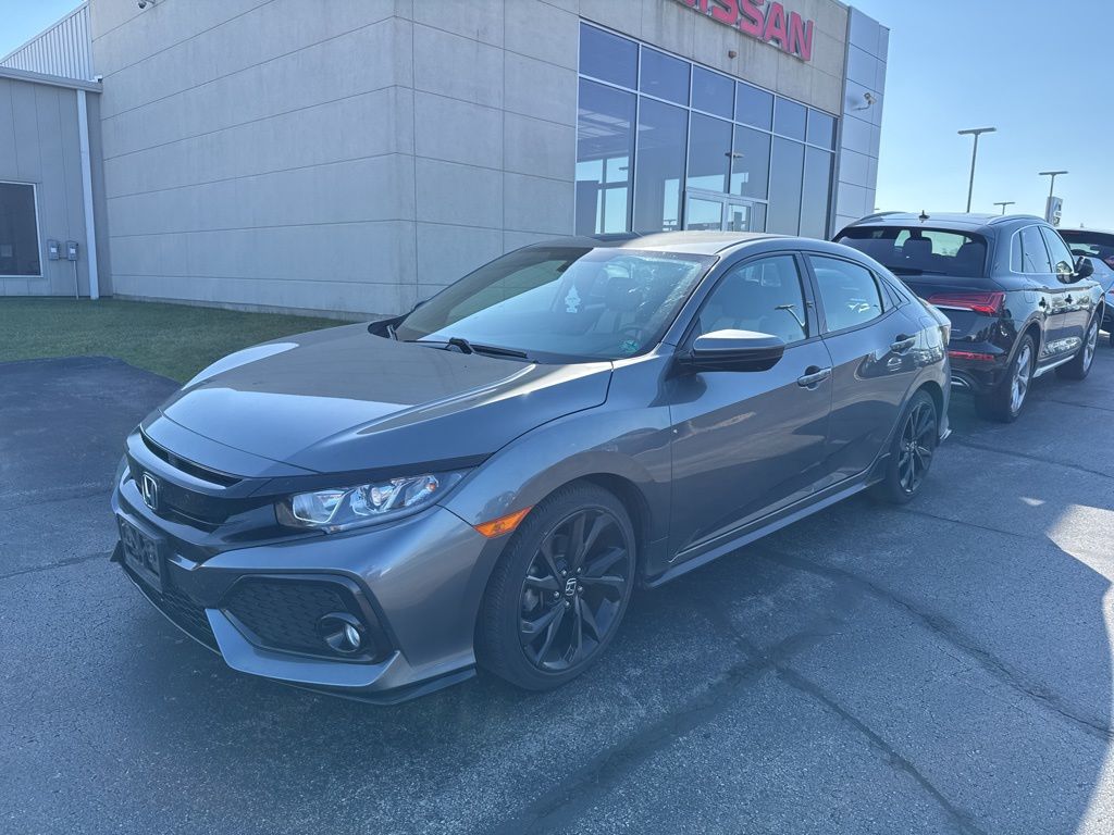 2018 Honda Civic Sport Hatchback photo 2