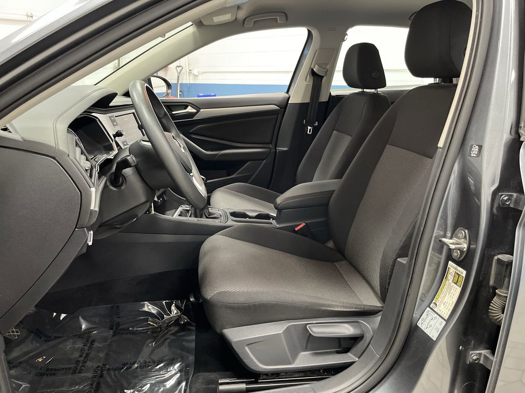 2021 Volkswagen Jetta 1.4T S photo 4