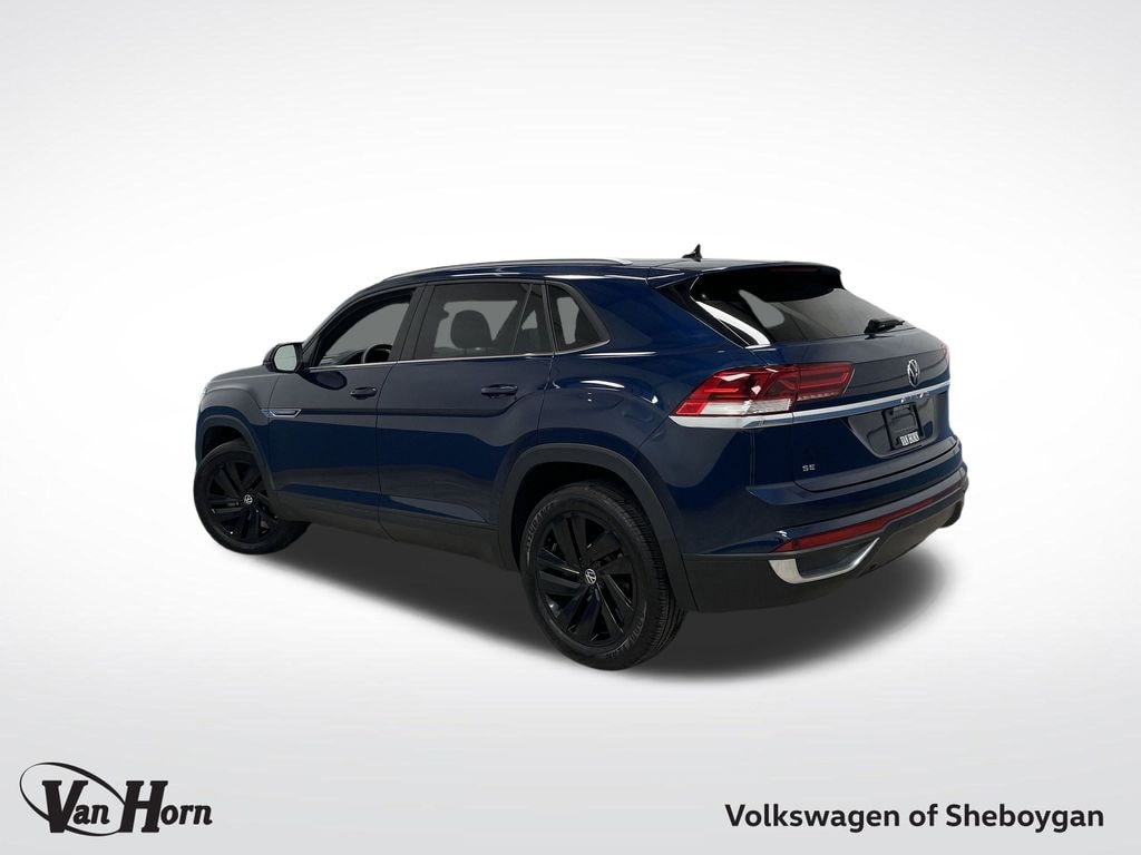 Used 2022 Volkswagen Atlas Cross Sport 2.0T SE w/Technology SUV