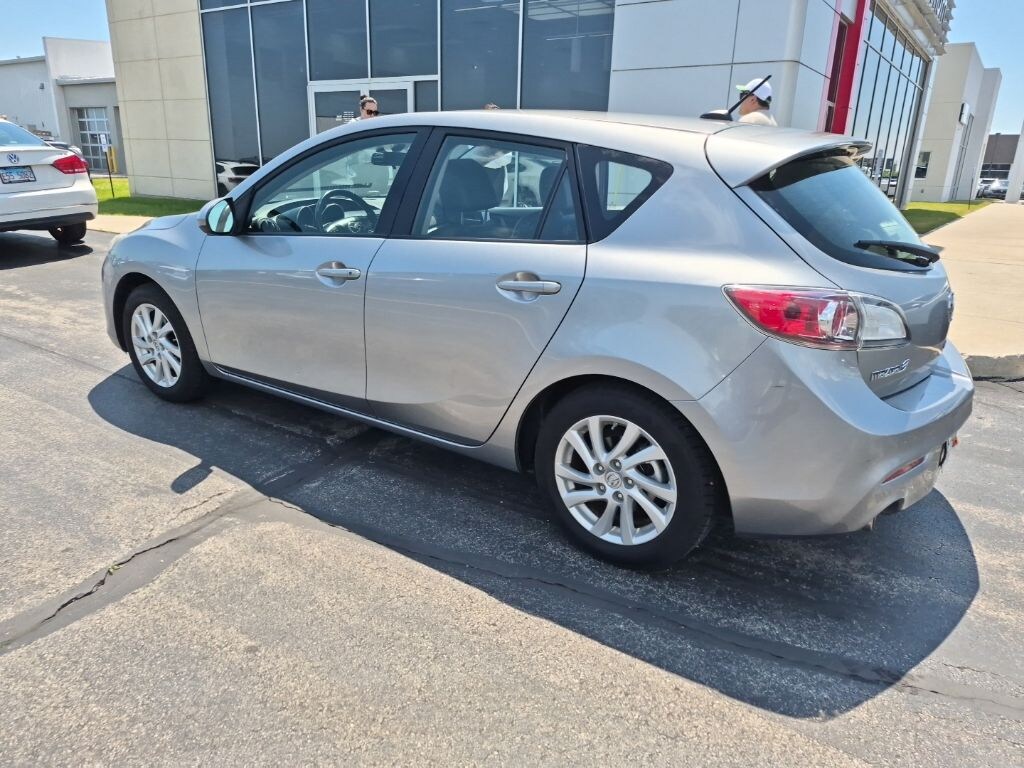 Used 2012 Mazda Mazda3 i Grand Touring Hatchback