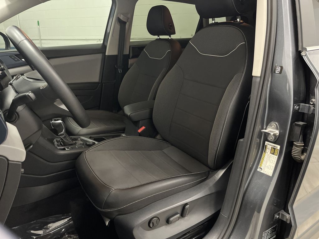 Used 2023 Volkswagen Taos 1.5T SE SUV