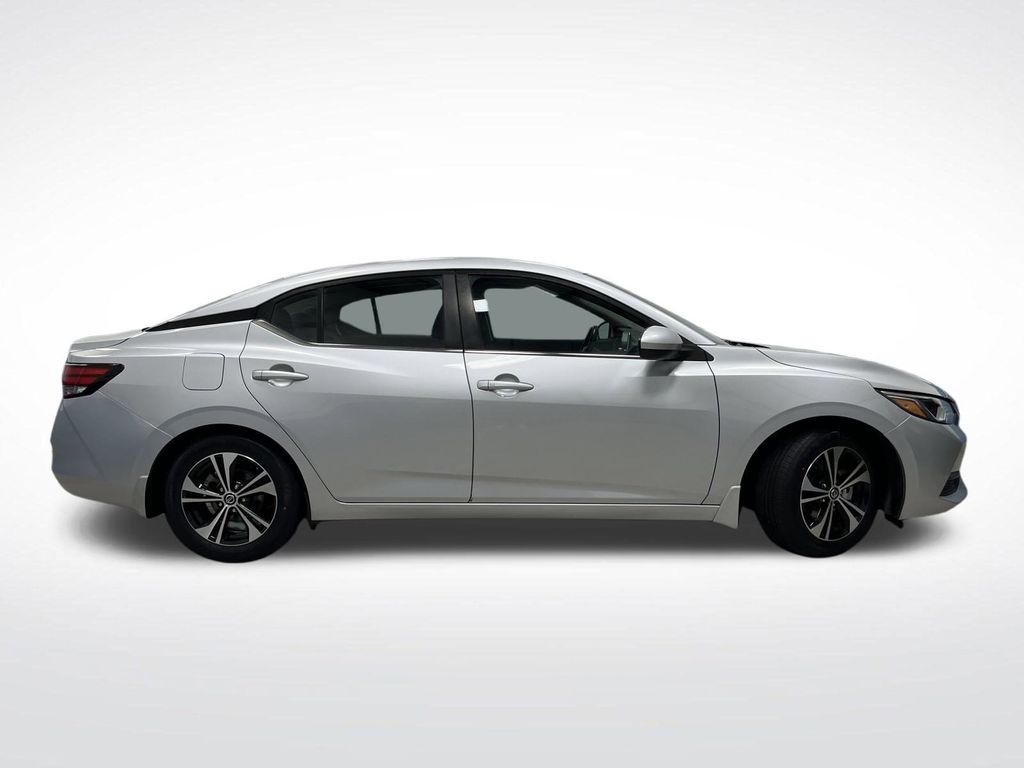 2021 Nissan Sentra SV photo 2