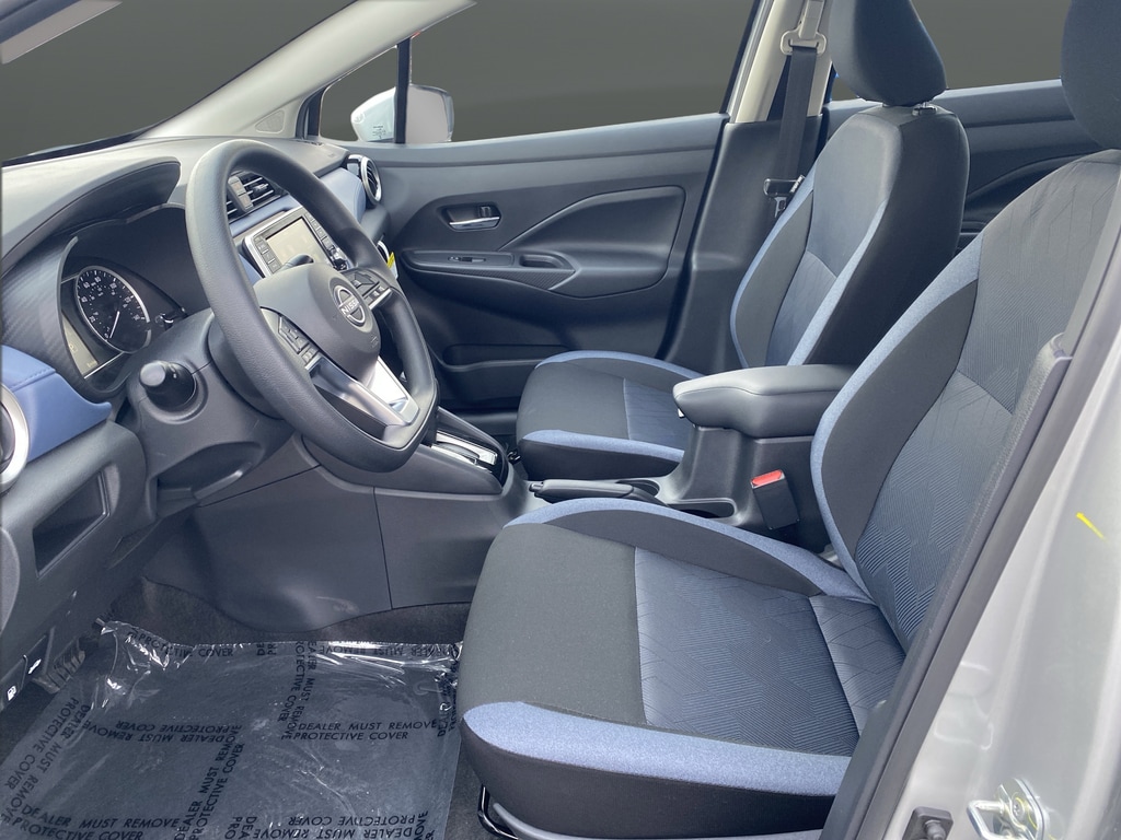 New 2025 Nissan Versa 1.6 SV Sedan