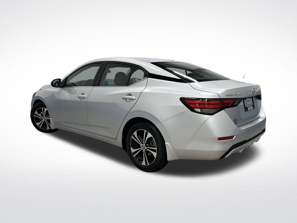 2021 Nissan Sentra SV photo 3