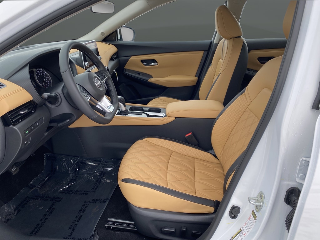 New 2025 Nissan Sentra SV Sedan