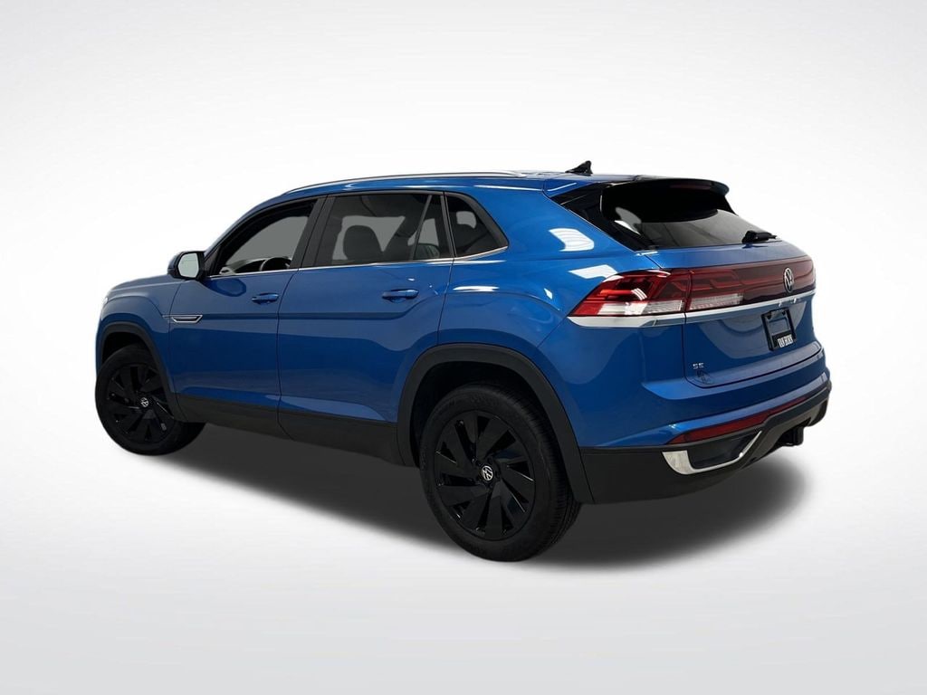 Used 2024 Volkswagen Atlas Cross Sport 2.0T SE w/Technology SUV