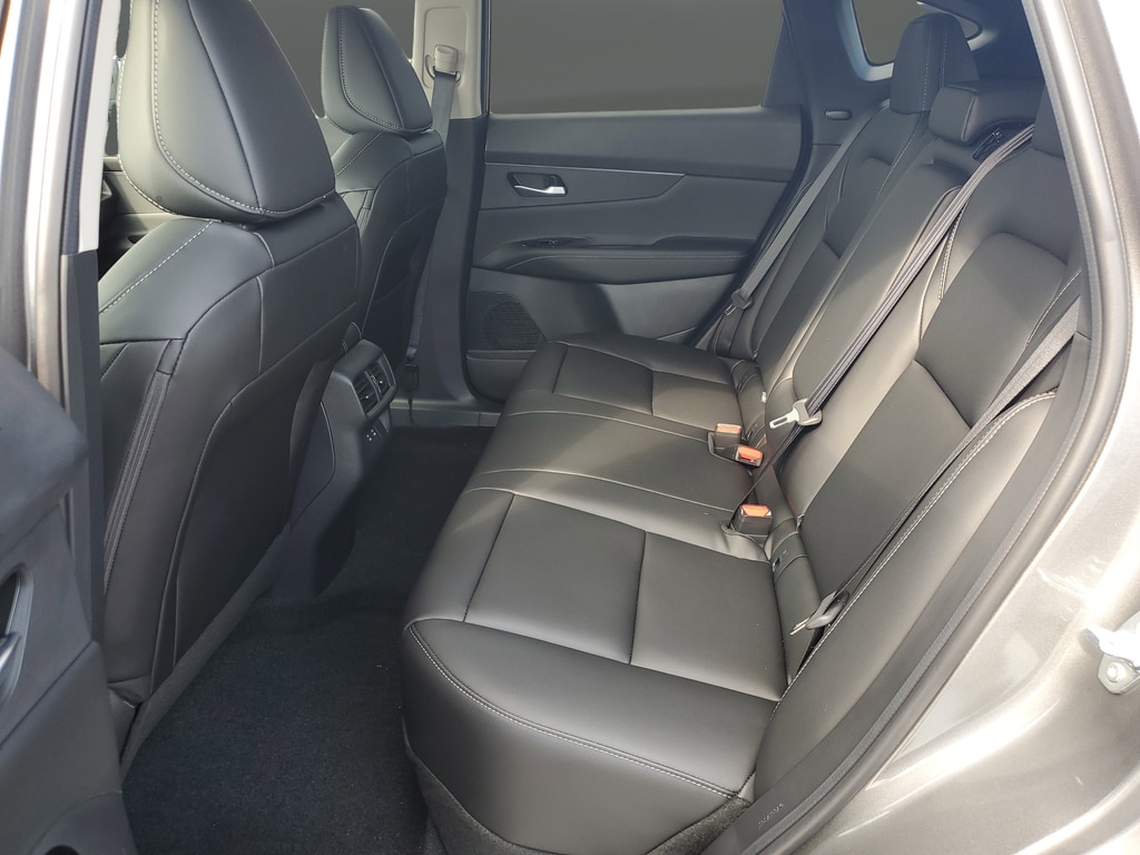 2025 Nissan Murano SV - Photo 28